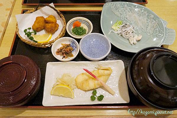 ふくの関： http://kagami.pixnet.net/blog/post/31606597