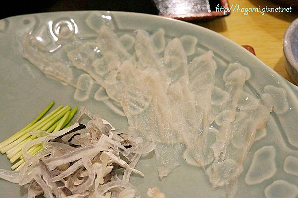 ふくの関： http://kagami.pixnet.net/blog/post/31606597