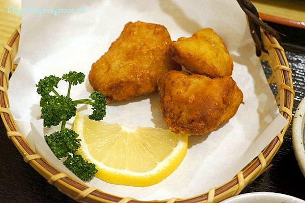 ふくの関： http://kagami.pixnet.net/blog/post/31606597