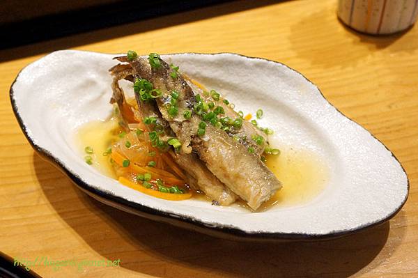 高玉日本料理： http://kagami.pixnet.net/blog/post/38298865