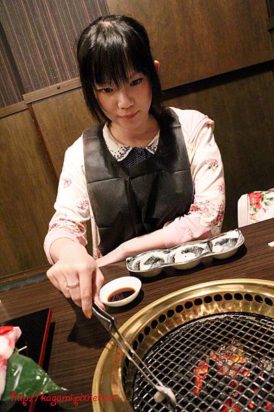 焼肉乃我那覇： http://kagami.pixnet.net/blog/post/38227795