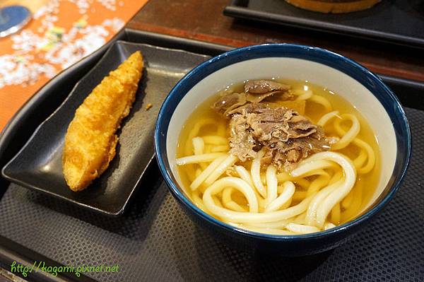 古式讃岐うどん 温や： http://kagami.pixnet.net/blog/post/40845754