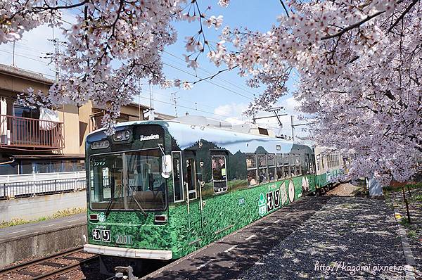 龍安寺駅： 