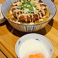 滿燒肉丼食堂： http://kagami.pixnet.net/blog/post/41260444