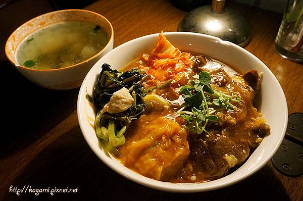 Zabu食堂： http://kagami.pixnet.net/blog/post/42801344