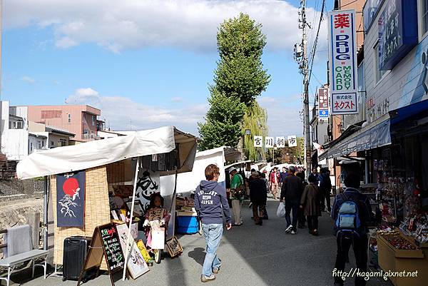 宮川朝市：　http://kagami.pixnet.net/blog/post/43140760