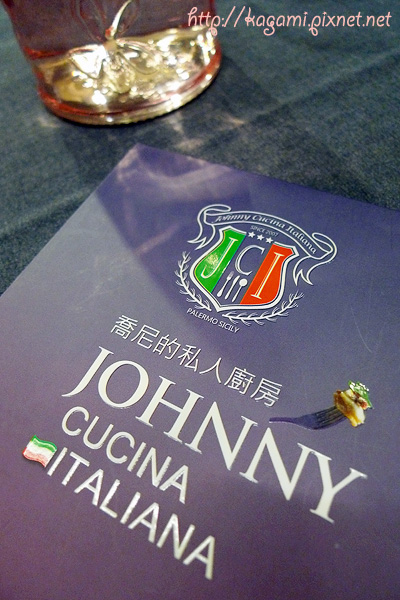 喬尼的私人廚房： http://kagami.pixnet.net/blog/post/26625468
