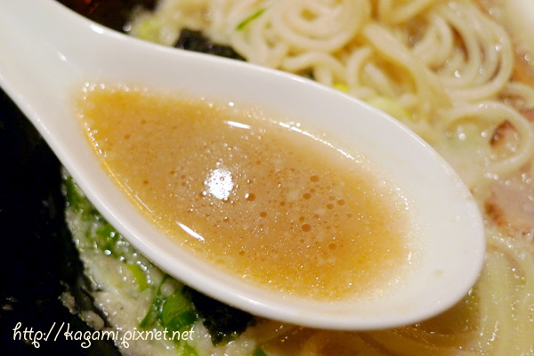 らあめん花月嵐拉麵： http://kagami.pixnet.net/blog/post/28427441