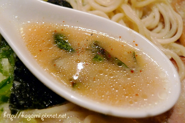 らあめん花月嵐拉麵： http://kagami.pixnet.net/blog/post/28427441