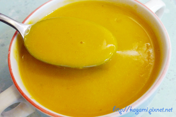 叉子義大利麵： http://kagami.pixnet.net/blog/post/28400821