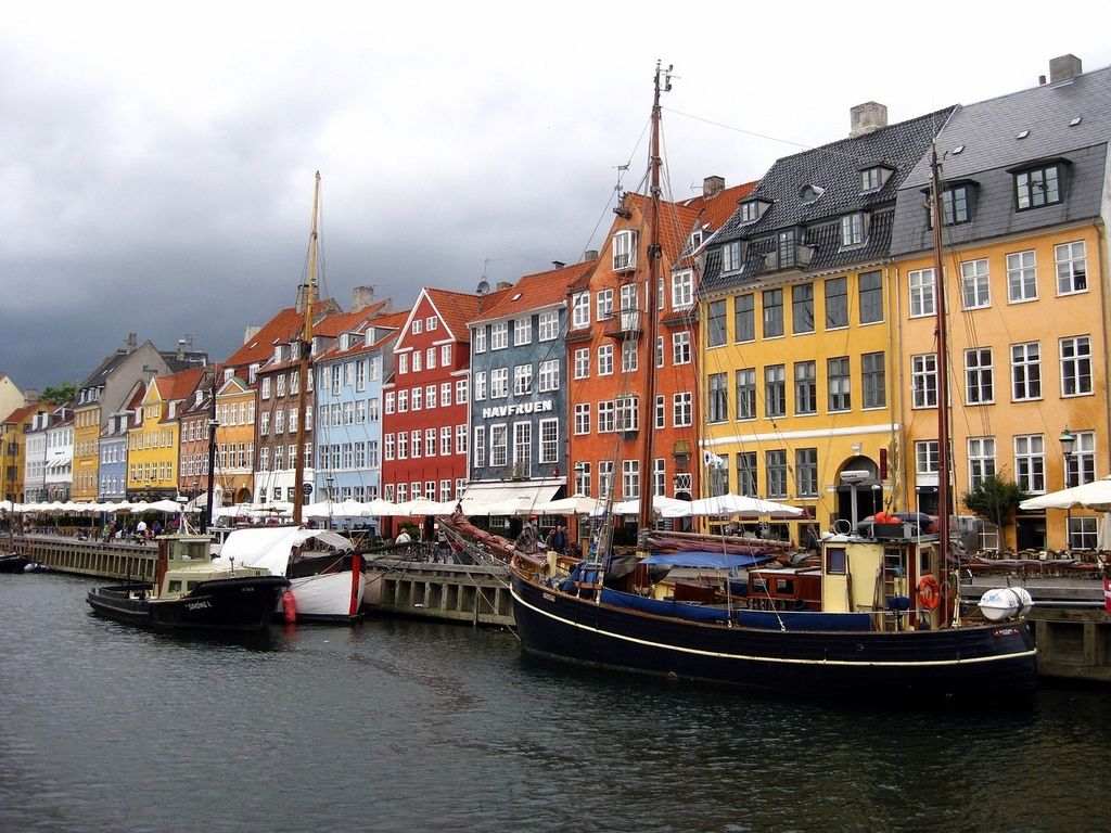 nyhavn-district-1185932_1280.jpg