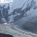 遠望基地營 去聖母峰就是要沿著那個冰河走