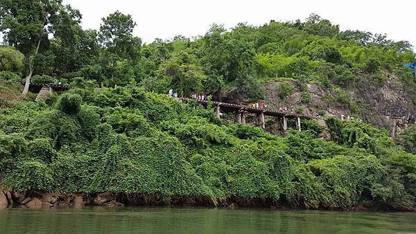 水上漂泰緬鐵路.jpg 水上漂泰緬鐵路.jpg