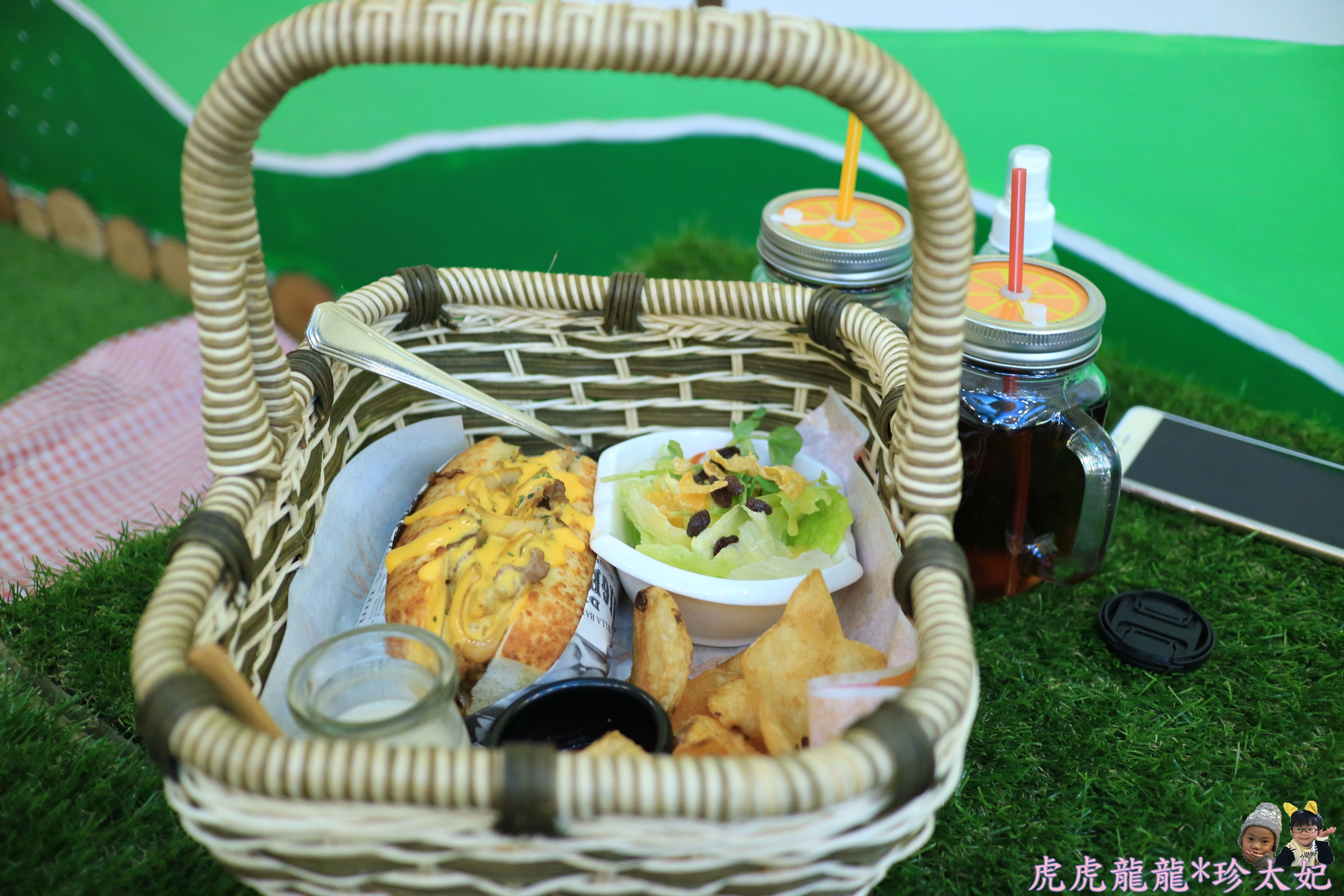 105.10.25曲尼的公園野餐IMG_2073.JPG 105.10.25曲尼的公園野餐IMG_2073.JPG