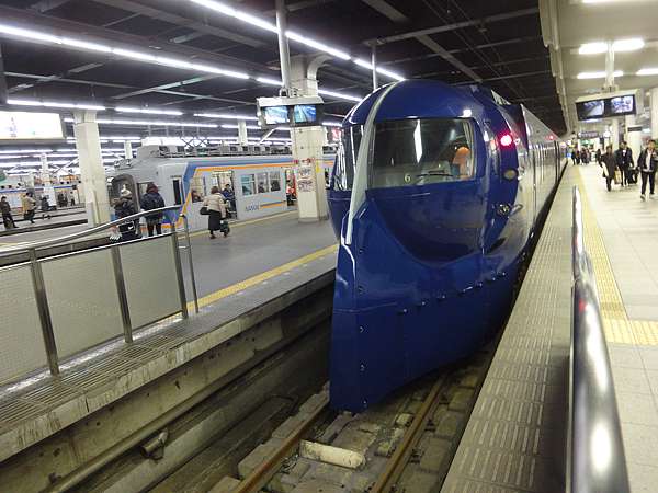 關西交通 南海電鐵nankai Rapi T與南海空港急行 關西空港進難波 心齋橋最方便的交通方式介紹 ラピート特急 搭乘經驗分享 日本自助旅行大補帖 凱子凱