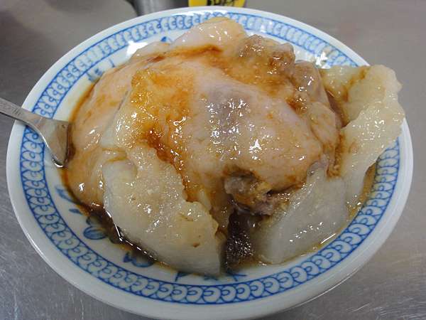 南投水里 必吃美食推薦 董家 水里肉圓 三兄弟老店 四弟的店 排隊人氣名店 一點都不輸北斗肉圓 日本自助旅行大補帖 凱子凱