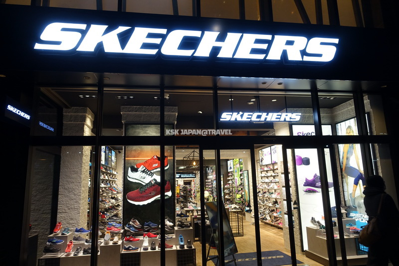 日本。東京] SKECHERS(原宿店) 購買鞋子經 