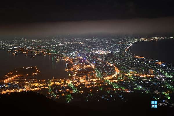 北海道 函館百萬夜景 果然名不虛傳呀 米其林三星景點 函館山纜車時間 交通方式 自駕上函館山 日本自助旅行大補帖 凱子凱 痞客邦