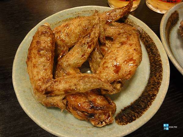 池袋 食記 世界の山ちゃん 池袋北口店 世界的山將 來自名古屋的夢幻炸雞翅居酒屋 吃宵夜好選擇 日本自助旅行大補帖 凱子凱 池袋 食記 世界の山ちゃん 池袋北口店 世界的山將 來自名古屋的夢幻炸雞翅居酒屋 吃宵夜好選擇 日本自助旅行大補帖 凱子凱