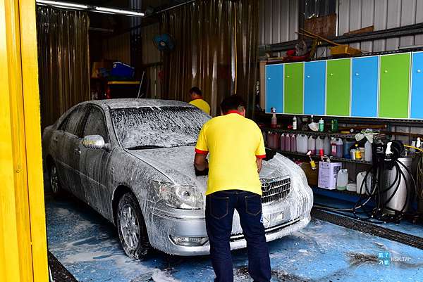 汽車美容 磁釉 中壢美固服務中心 太神奇啦 保證18 24個月免打蠟 新車舊車一樣亮晶晶 實際磁釉施工過程分享 冠彰磁釉 日本自助旅行大補帖 凱子凱