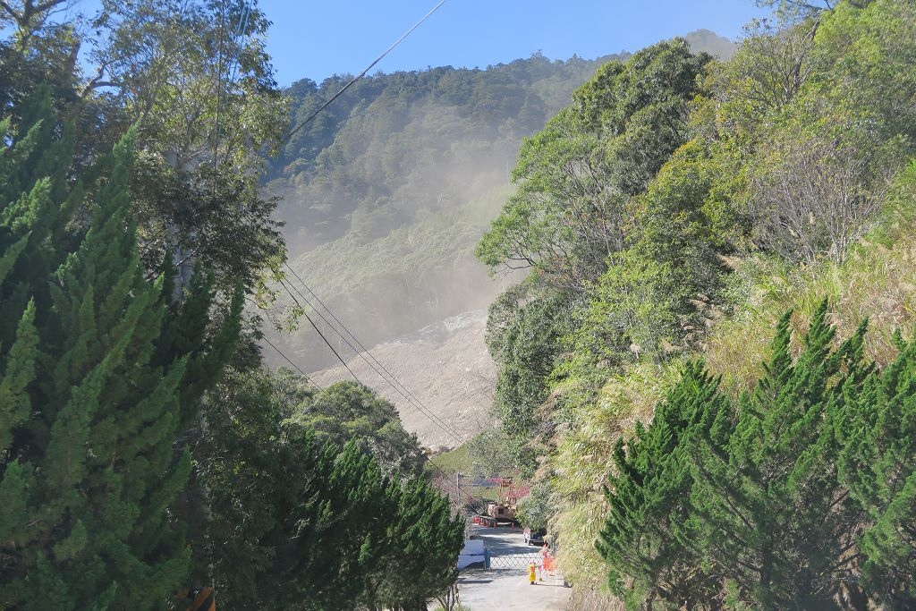 IMG_2039.jpg IMG_2039.jpg