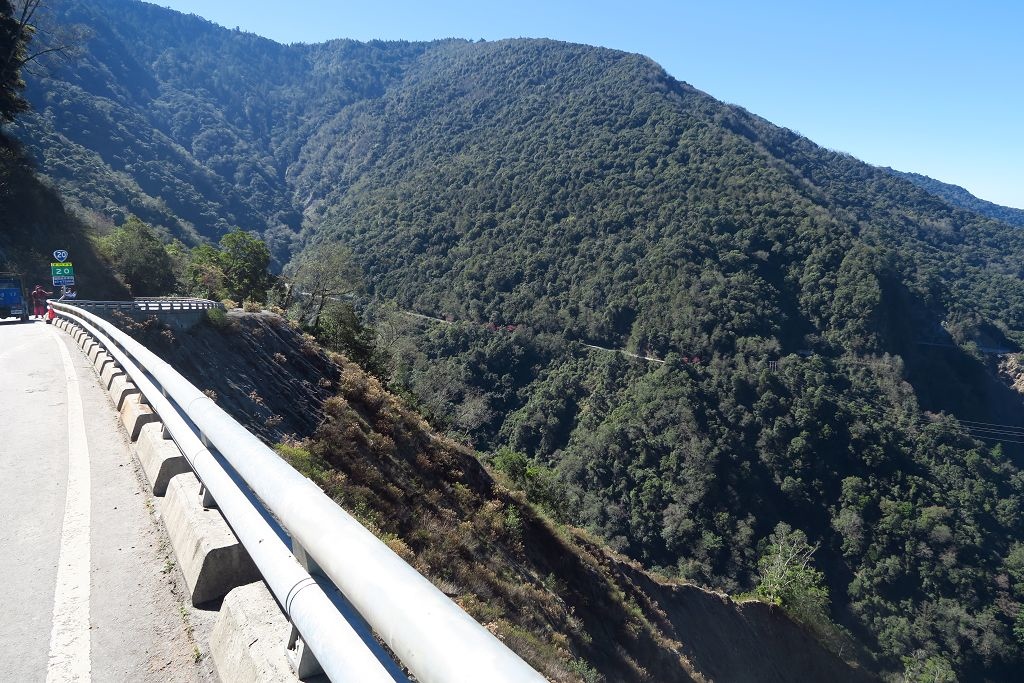 IMG_2084.jpg IMG_2084.jpg