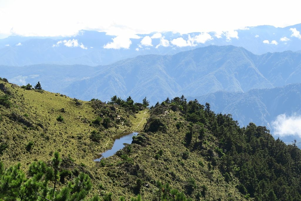 天使的眼淚嘉明湖DAY1(向陽工作站、向陽山、嘉明湖山屋)