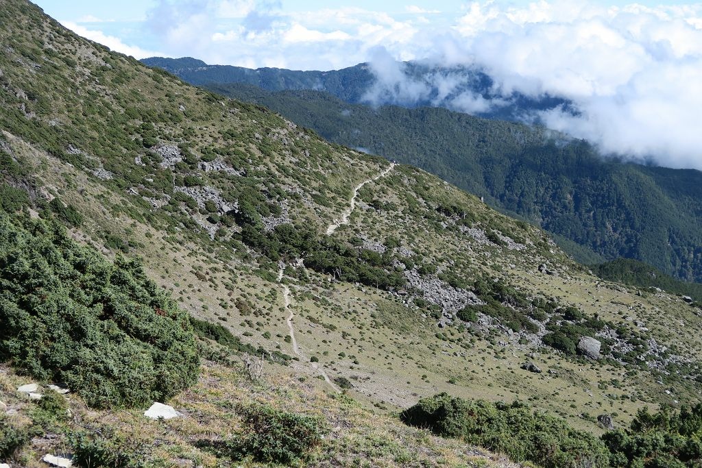 高雄台東--百岳八秀之一向陽山