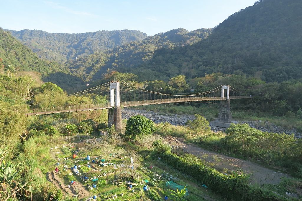 新竹--內灣  內灣老街的日與夜、野薑花粽