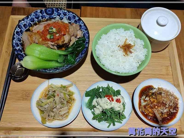 萬花筒的天空39稻舍.jpg - 20220822台北稻舍食館信義誠品店