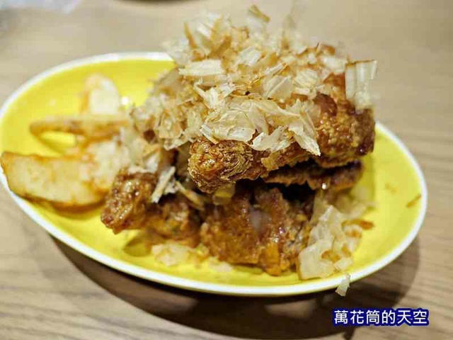 萬花筒4NENE1.jpg - 201909NENE CHICKEN 誠品信義店