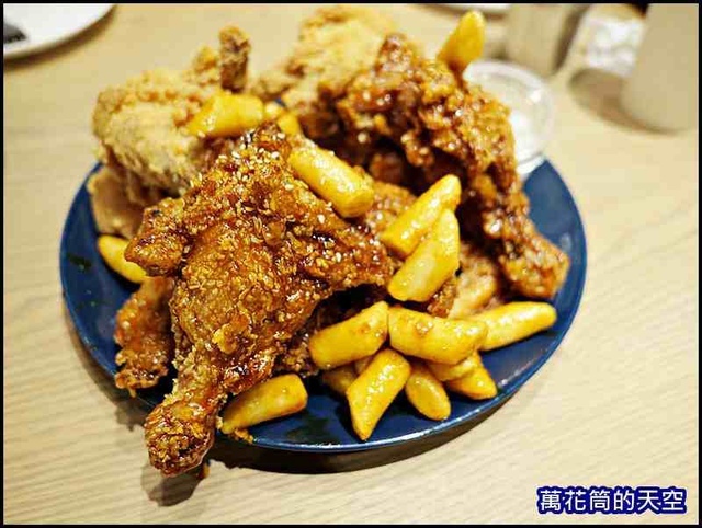 NENE3萬花筒.jpg - 201909NENE CHICKEN 誠品信義店