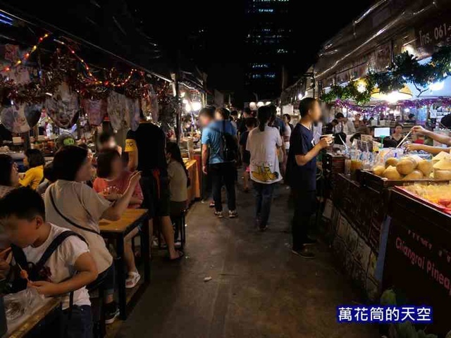 萬花筒的天空1292泰國六.jpg - 20190205泰國曼谷拉差達火車夜市Train Night Market Ratchada