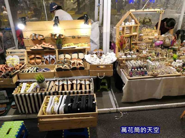 萬花筒的天空C108泰三.jpg - 20190202泰國華欣CICADA MARKET