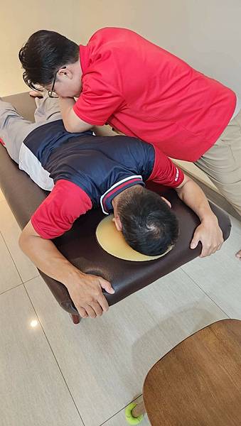 新竹奇妙身體調理推薦！撥筋堂新竹分店，專業推拿舒筋解痛！痛苦