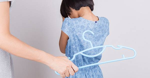 孩子犯錯怎麼教?期待孩子學會分辨對錯之前，要注意3大點