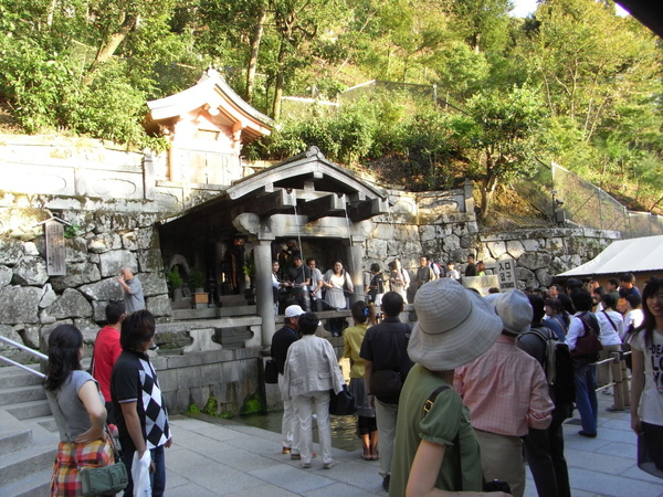 京都-清水寺音羽靈水.JPG