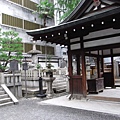 本能寺-信長公廟2.JPG