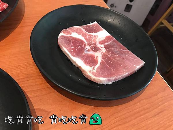 秘町無煙炭火燒肉七賢店