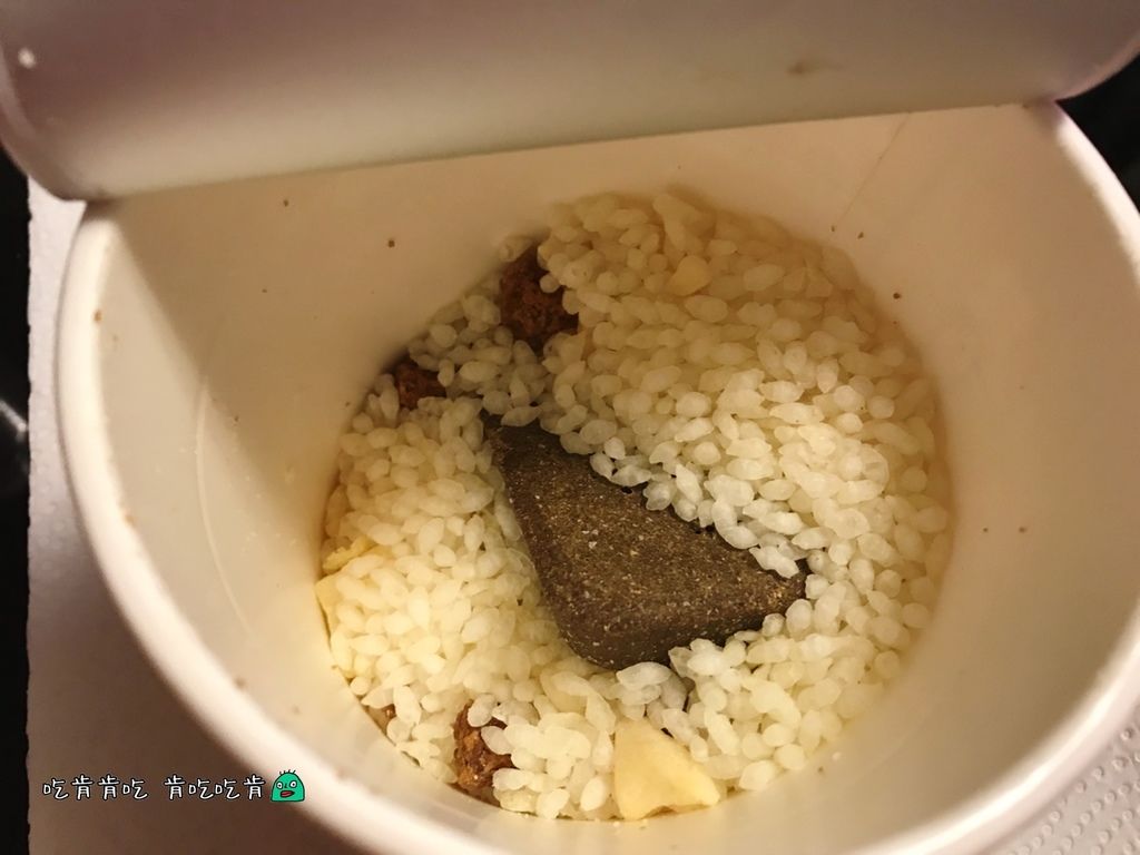 日清咖哩杯飯