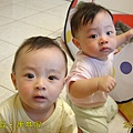 web-TWINS-20050507-044