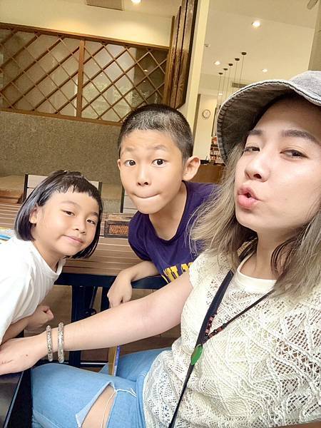 【新月塢溫泉】夜間泡湯體驗、美人湯的秘密、靜謐山林的完美輕旅