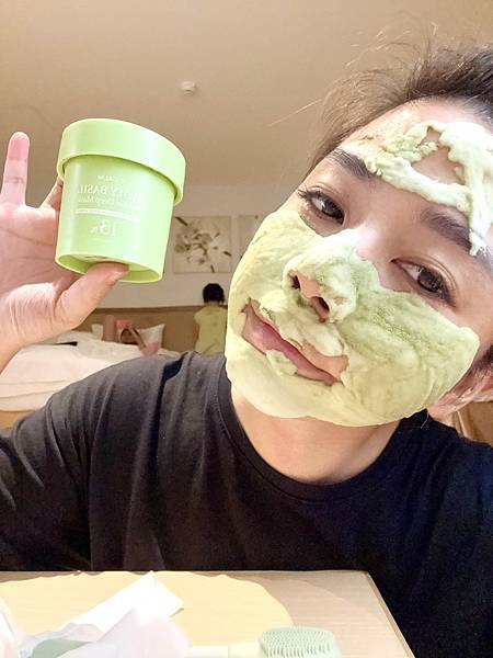 【毛孔深呼吸時間🛁】夏日必備的清潔神隊友：P.CALM 聖羅