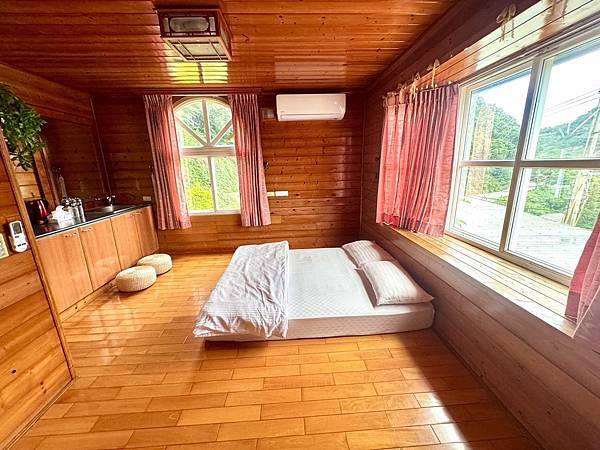 【台中新社｜幸福農莊】兩天一夜親子旅行日記｜沉浸式體驗：木屋