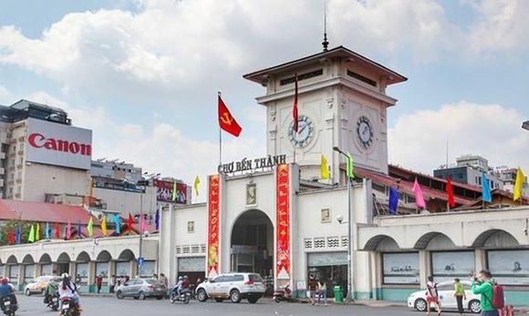 胡志明濱城市場買衣服山寨貨吃美食逛夜市一次搞定