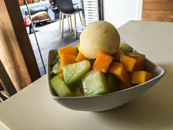 IMG_0237.jpg IMG_0237.jpg