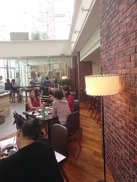 DSC_1813.JPG DSC_1813.JPG