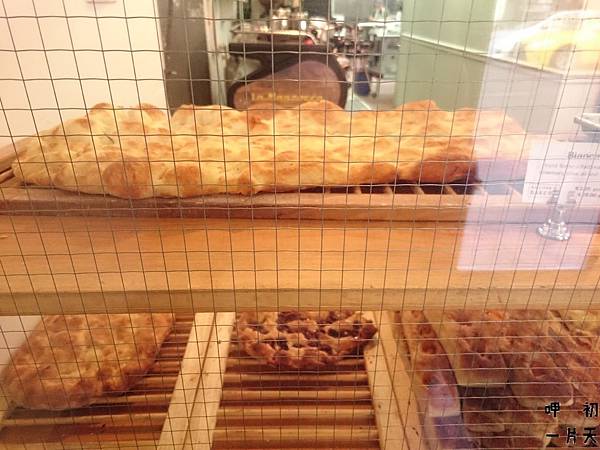 DSC_1084.JPG DSC_1084.JPG