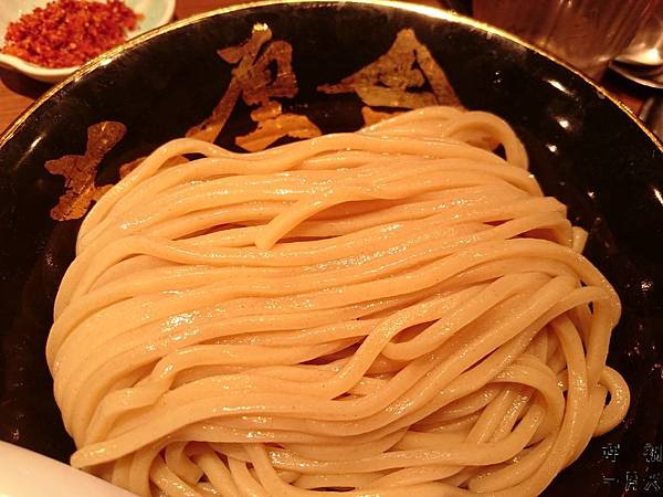 DSC_1323.JPG DSC_1323.JPG