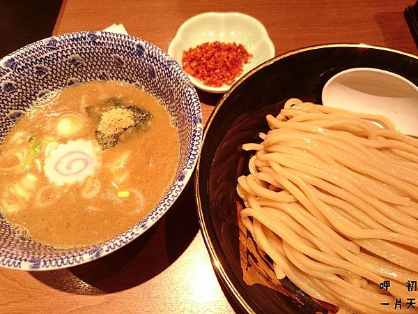 DSC_1322.JPG DSC_1322.JPG